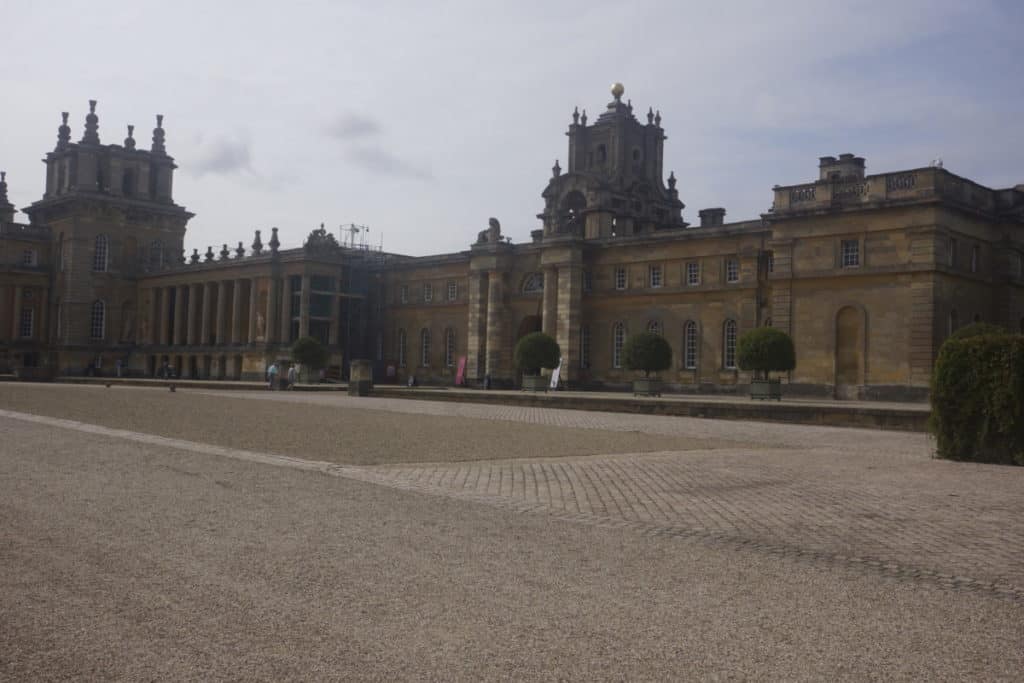 Blenheim Palace, Woodstock Oxfordshire, Narrowboat Trip