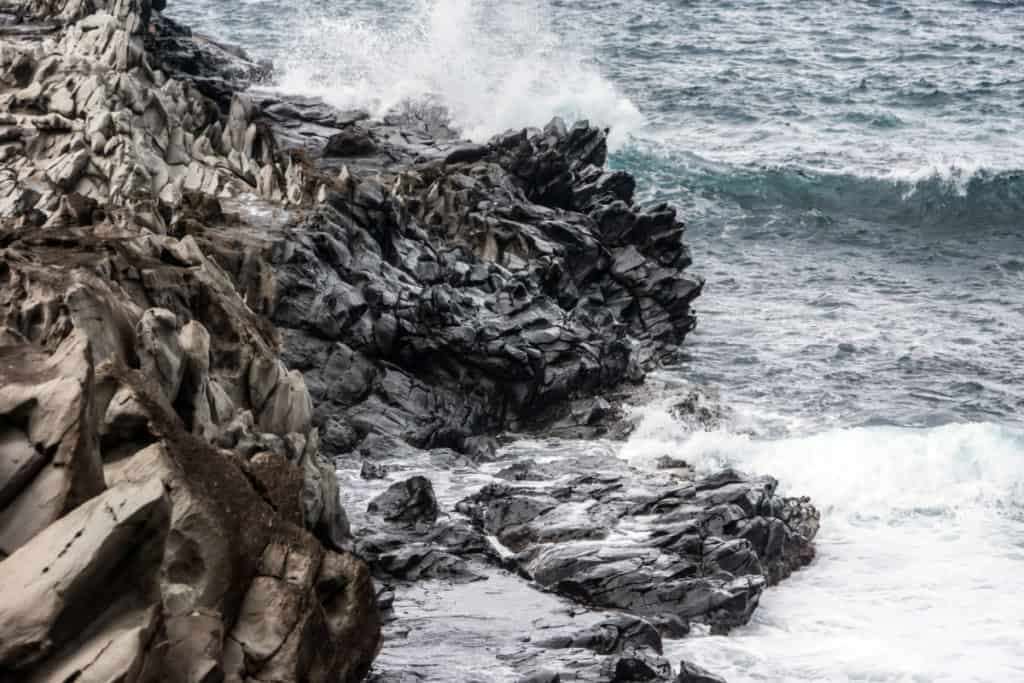 Waves on Rocks