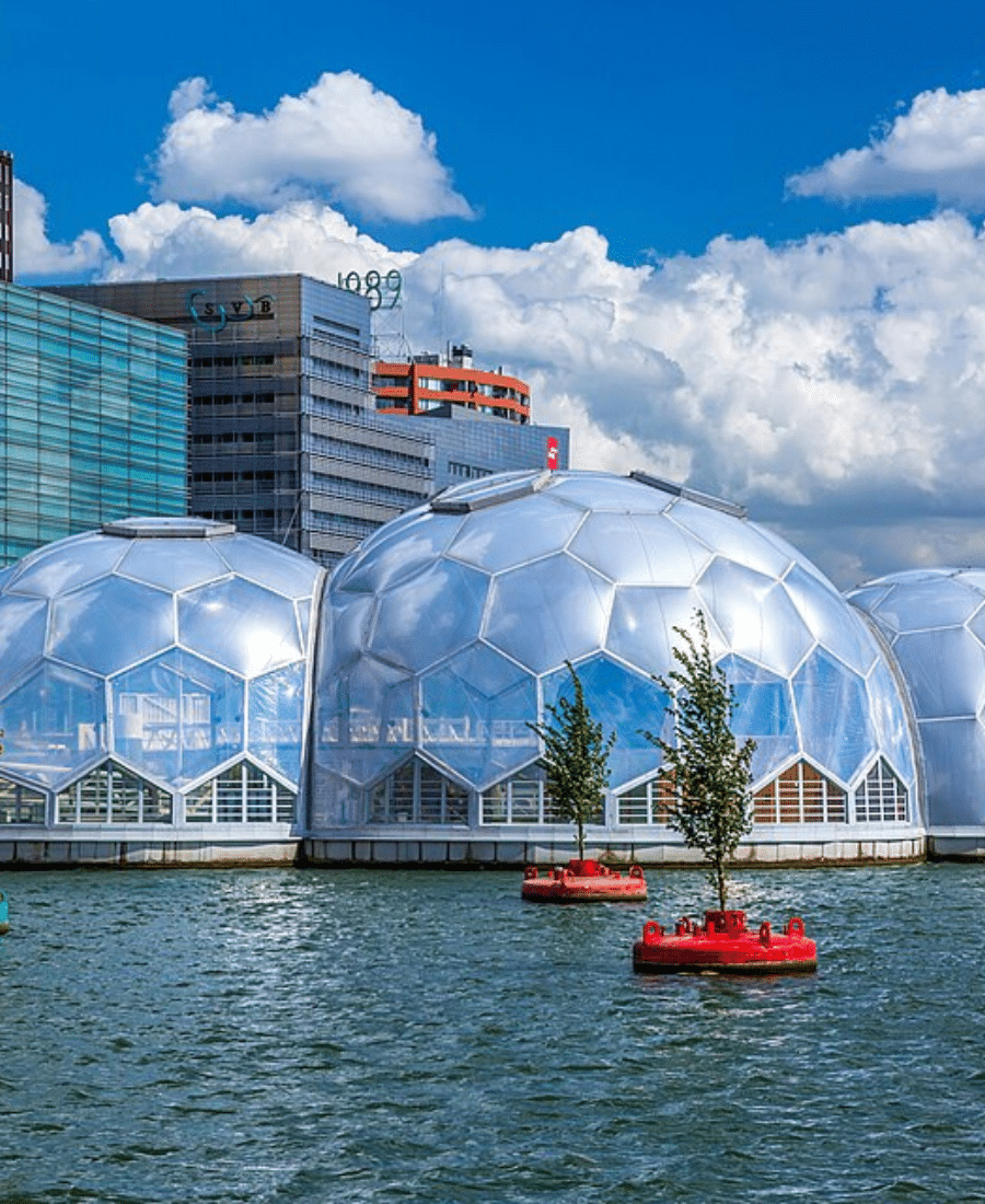 The Pavilions Rotterdam floating with the tides and used for events.